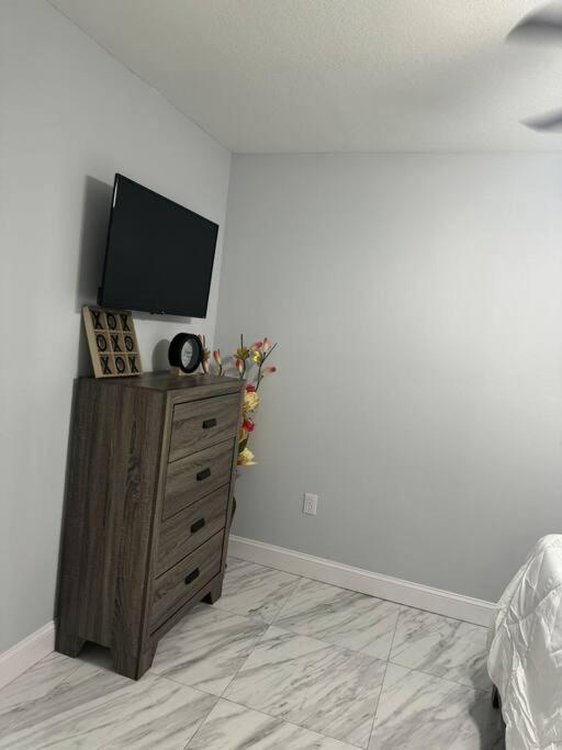 Great Apartment In Valrico Dış mekan fotoğraf